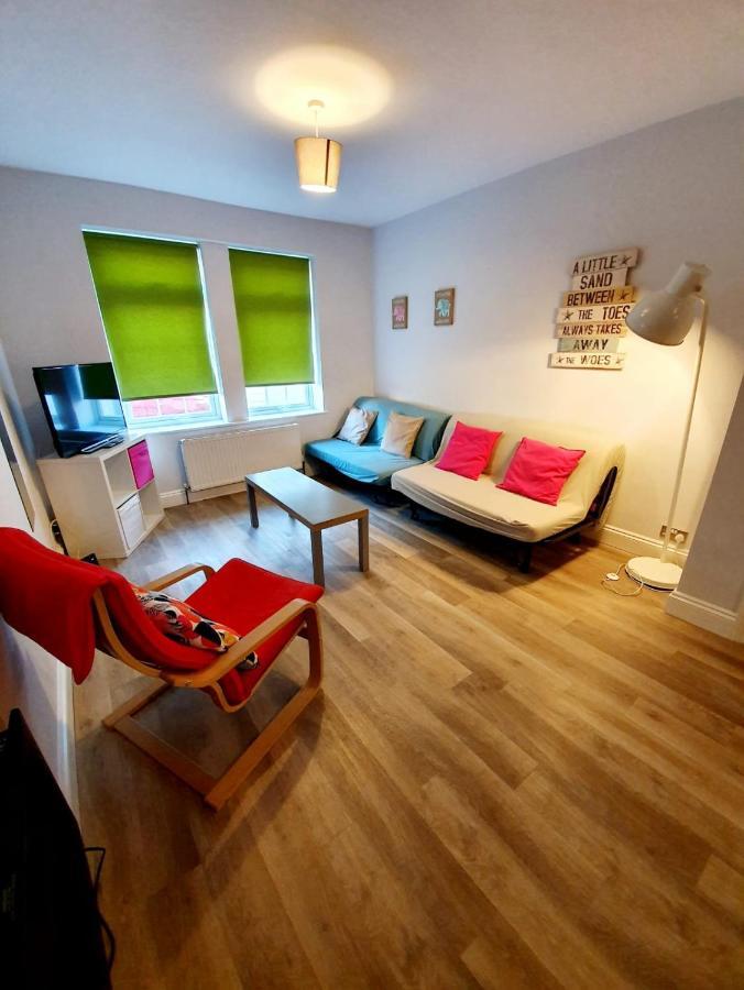 Appartement Beautiful 3 Bedroom House At The Sea Front - Amazing Location *